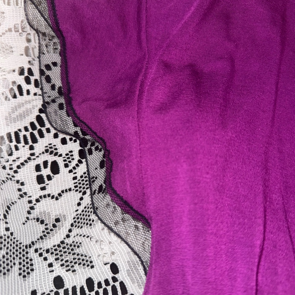 Vintage BETSEY JOHNSON purple  and black Robe size LARGE like new !!!! 🪻🪻🪻🪻 - Picture 7 of 14